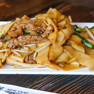 Chow Fun (Thick Rice Noodle)